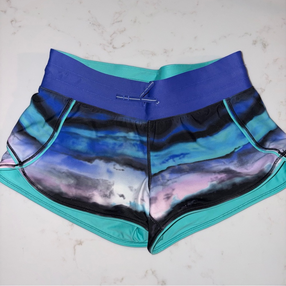 Ivivva reversible shorts lululemon